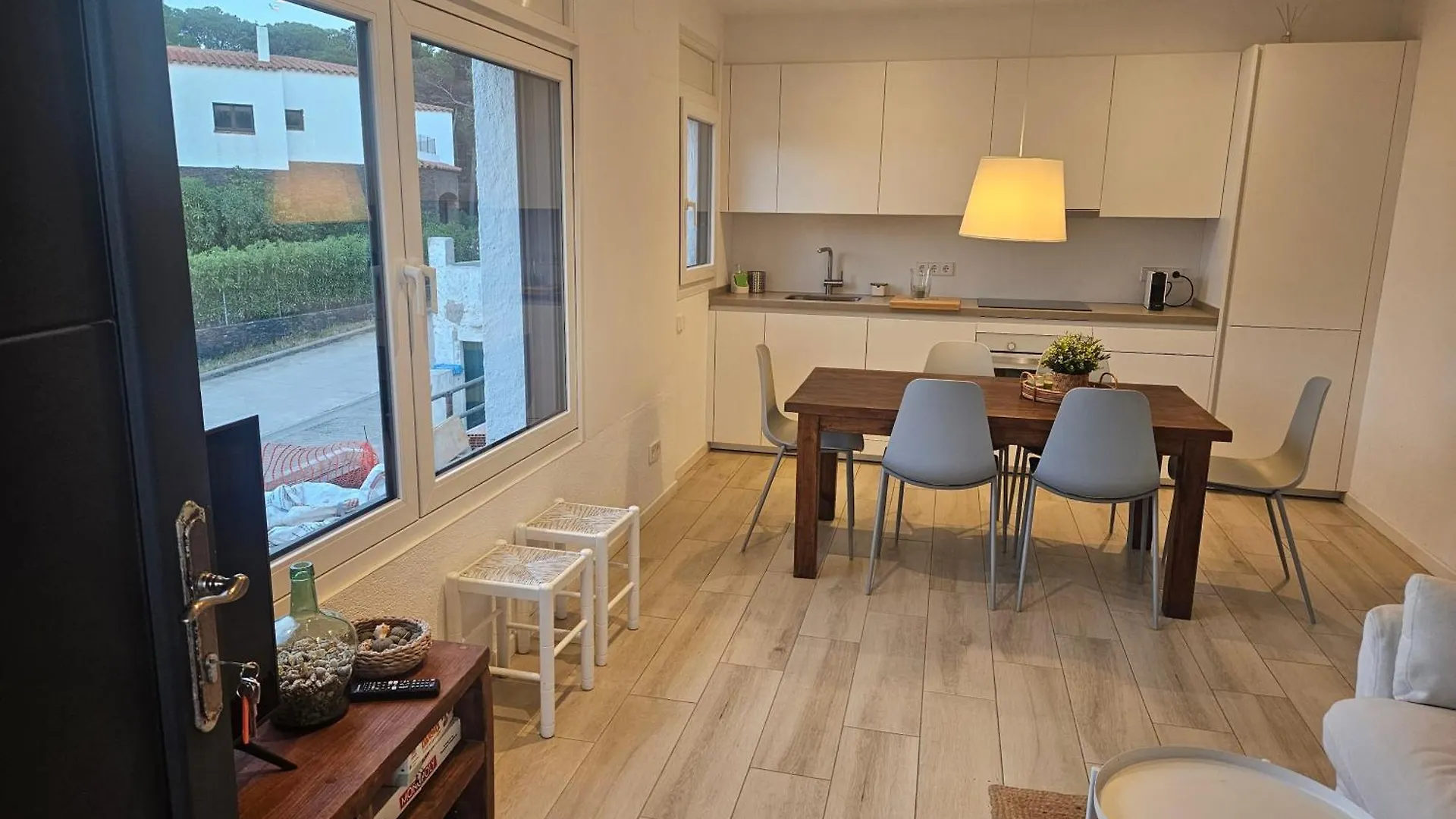 Acogedora Casa En Primera Linea De Mar קדאקז